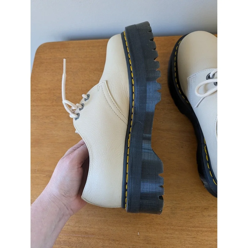 Dr. Martens‎ 8053 Quad Platform Pisa Leather Shoes Parchment Beige 30612 US 9 L